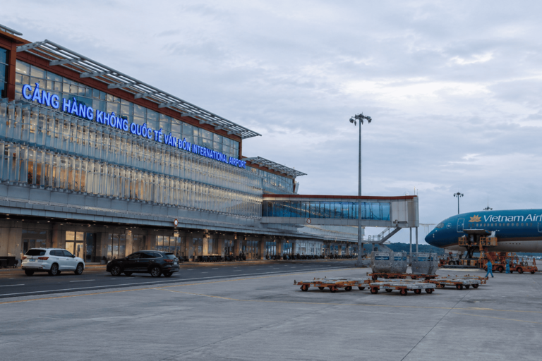 Van Don International Airport